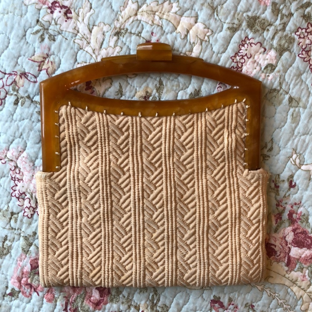 Vintage bag with lucite handle